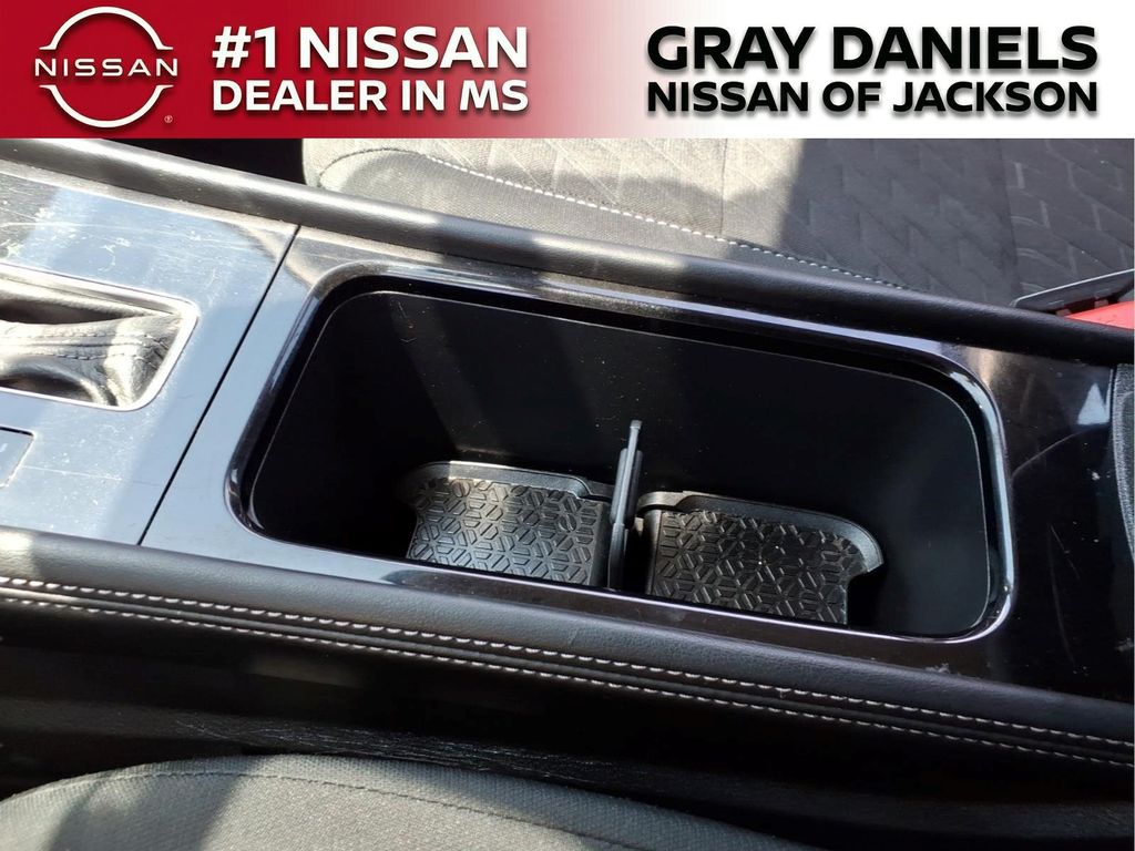 Used 2021 Nissan Kicks SUV