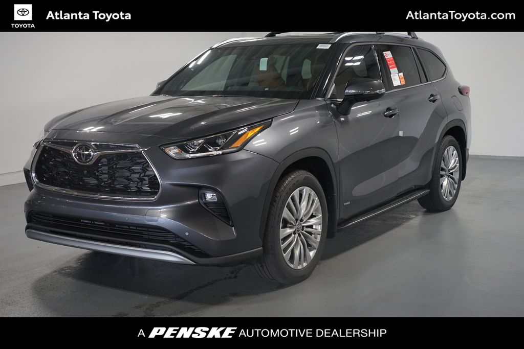 Thumbnail: 2025 Toyota Highlander - 1