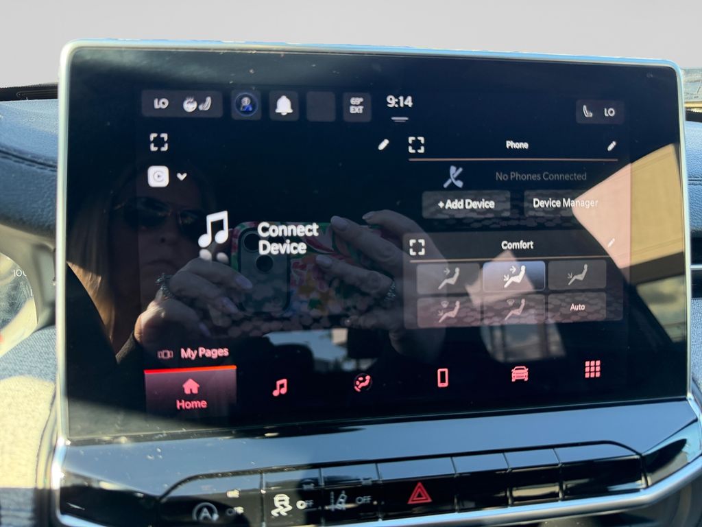 2023 Jeep Compass Latitude Red at South Hills CDJR