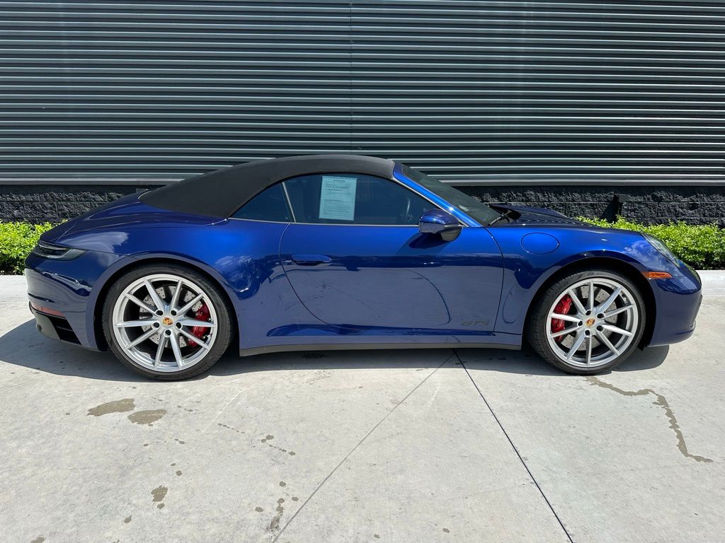 2024 Porsche 911 Carrera S 8