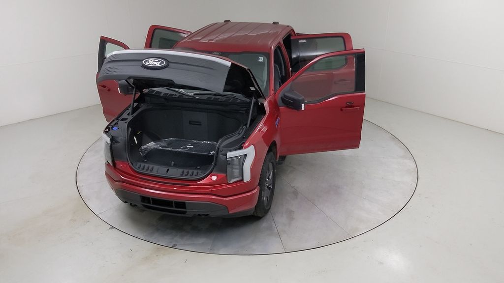 2025 Ford F-150 Lightning Flash - Photo 94
