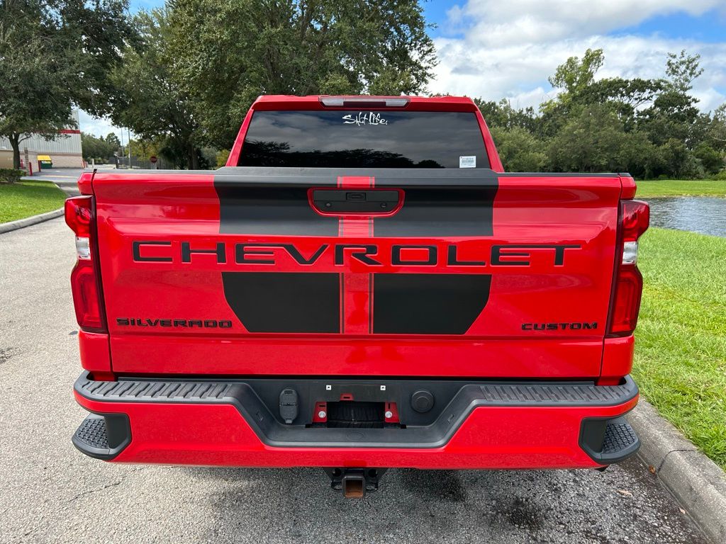Thumbnail: 2022 Chevrolet Silverado 1500 - 4