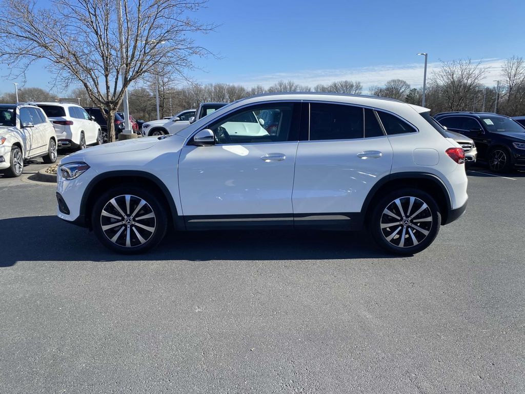 2021 Mercedes-Benz GLA 250 8