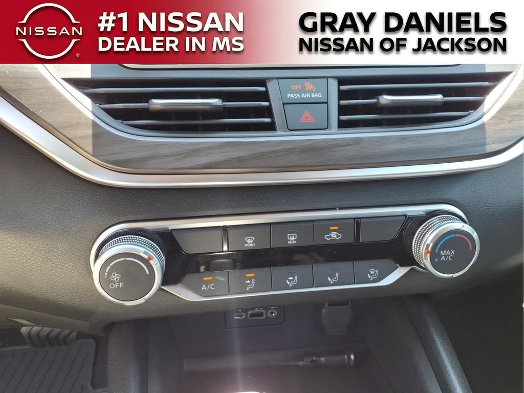 New 2026 Nissan Altima Sedan