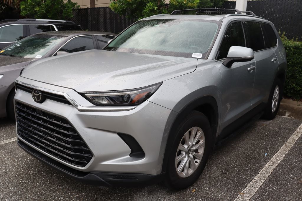 Thumbnail: 2024 Toyota Grand Highlander - 2
