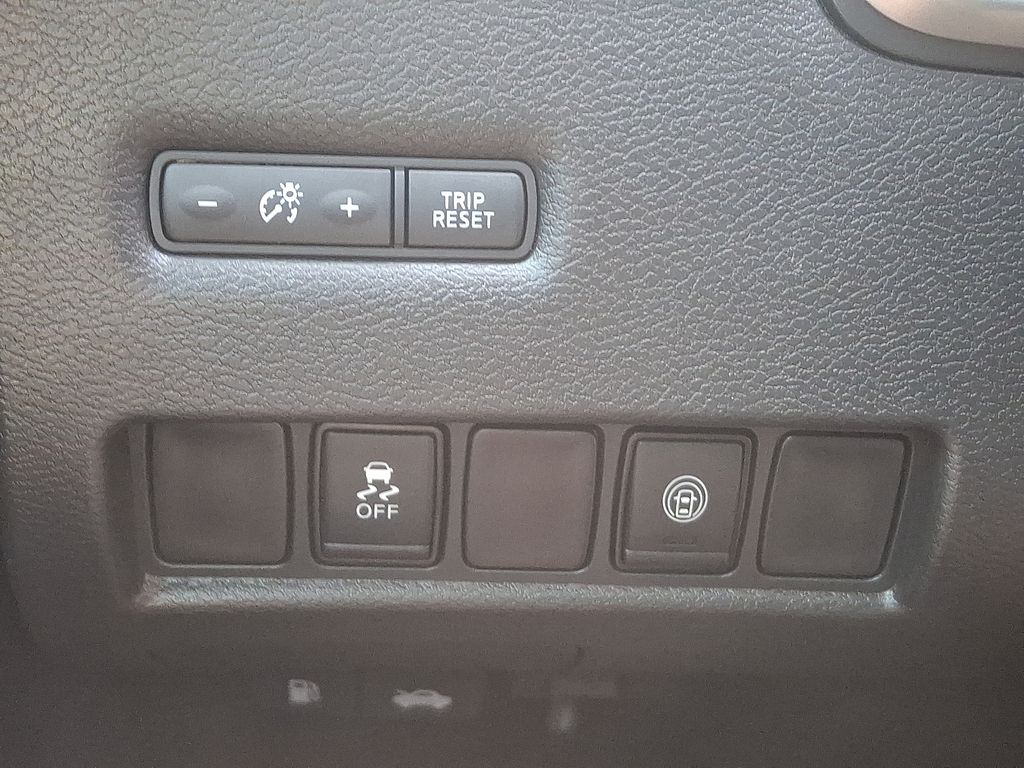 2022 Nissan Murano SV 23