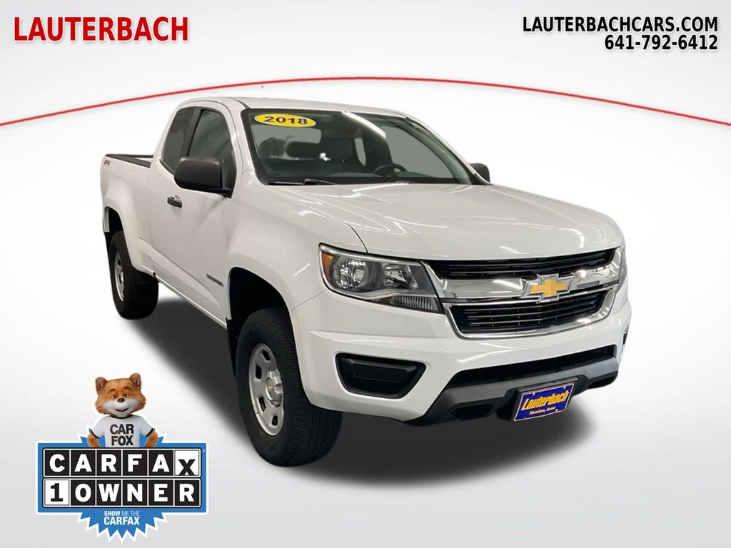 Summit White 2018 Chevrolet Colorado Pickup Truck Four-Wheel Drive 8-Speed Automatic