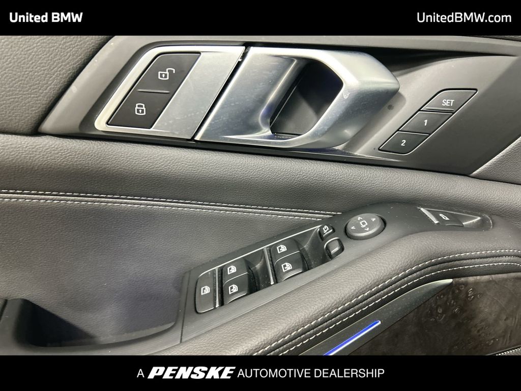 Thumbnail: 2020 BMW X5 - 11