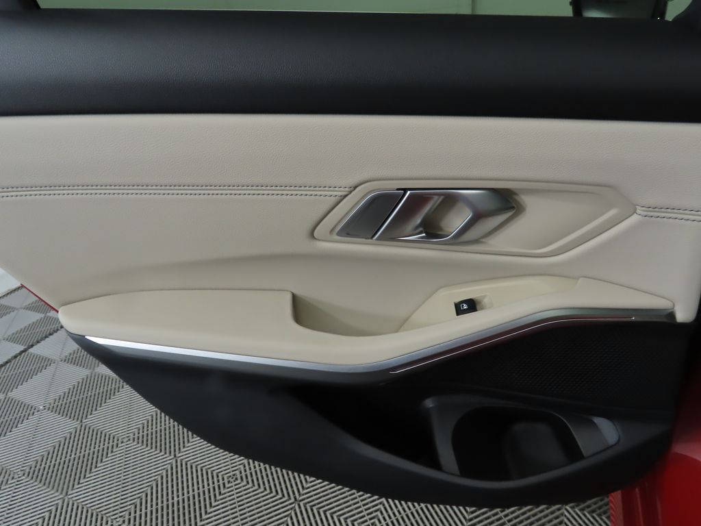 2021 BMW 3 Series 330i 29