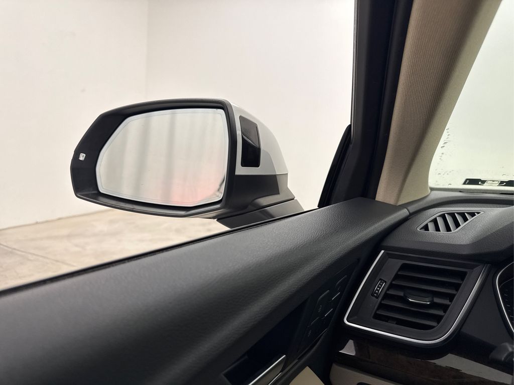 2019 Audi Q5 Premium - Photo 26