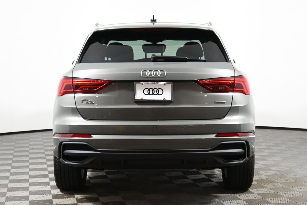 2024 Audi Q3  6