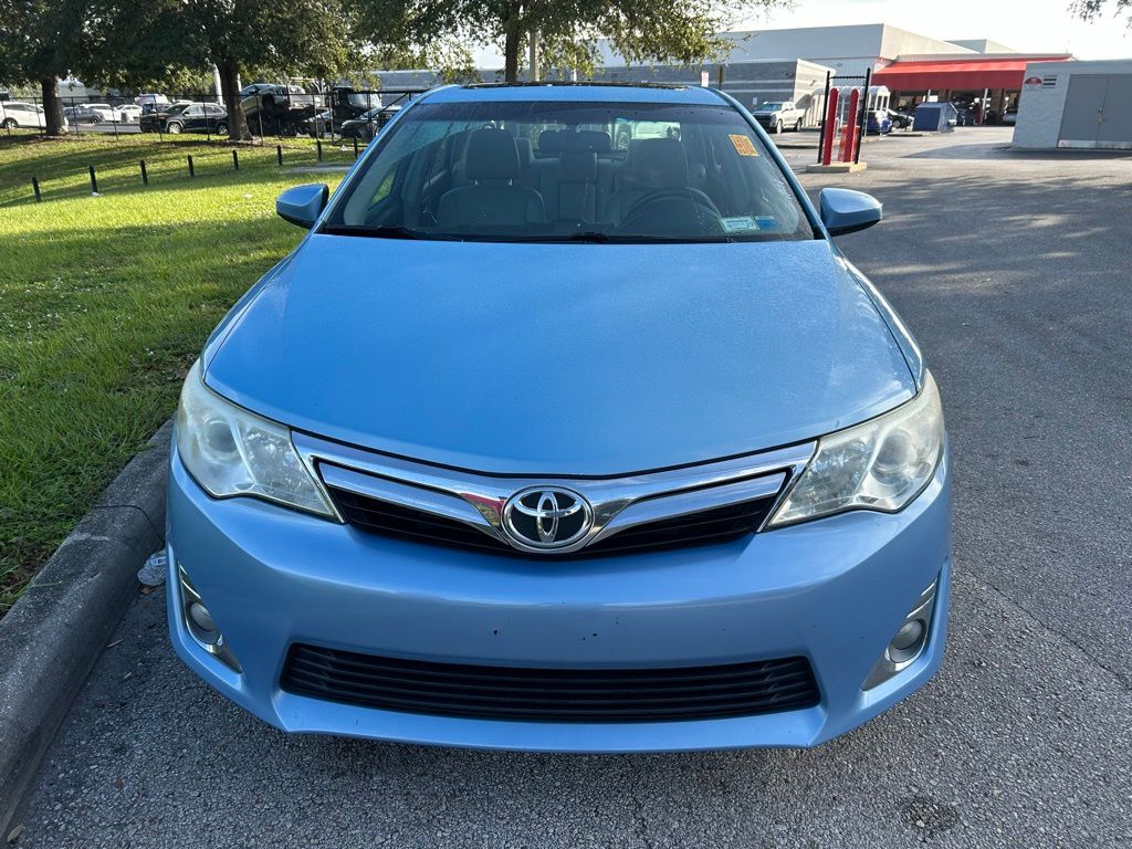 Thumbnail: 2013 Toyota Camry - 8