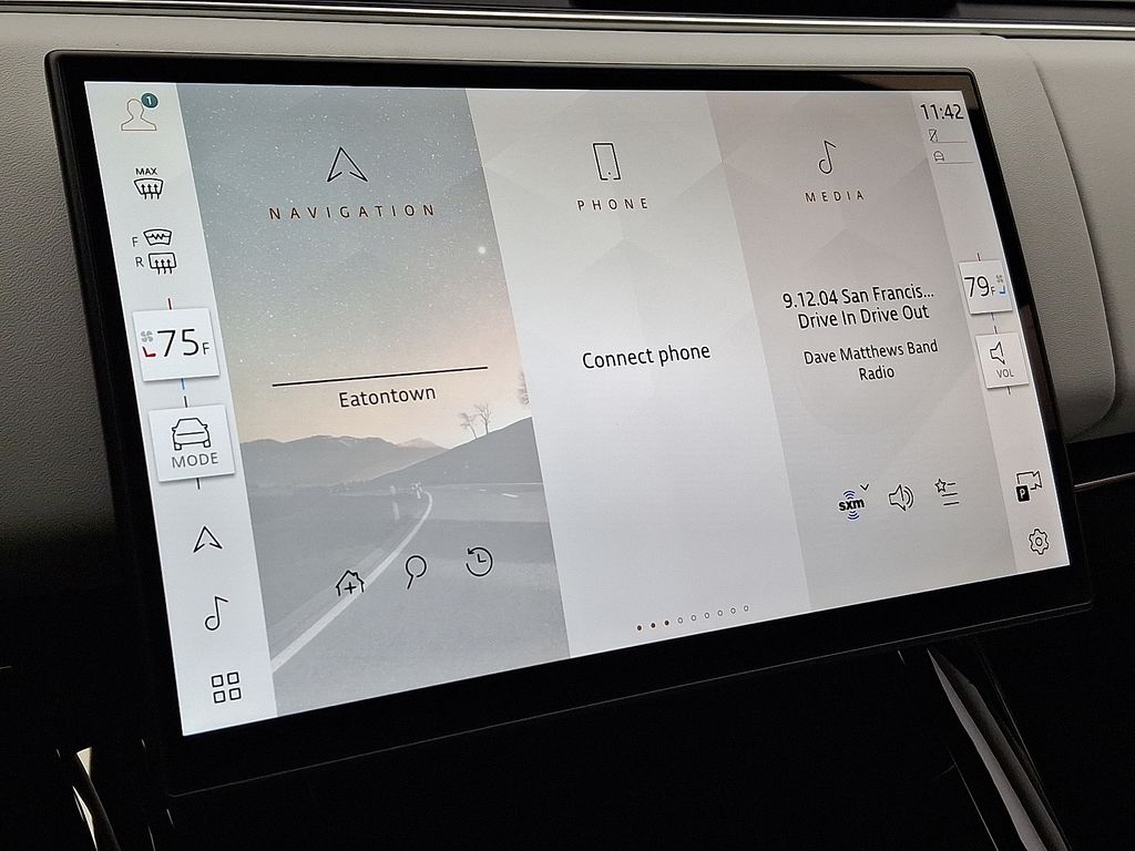 Thumbnail: 2026 Land Rover Range Rover Sport - 18
