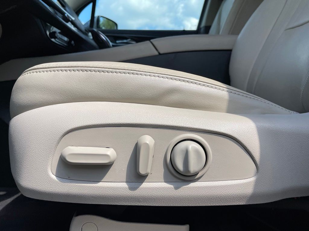 Thumbnail: 2021 Buick Enclave - 24