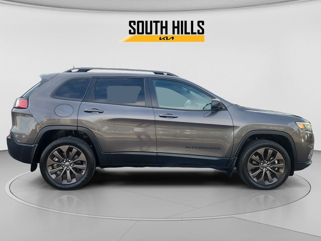 2021 Jeep Cherokee Latitude Lux Gray at Subaru and VW of Moon Township