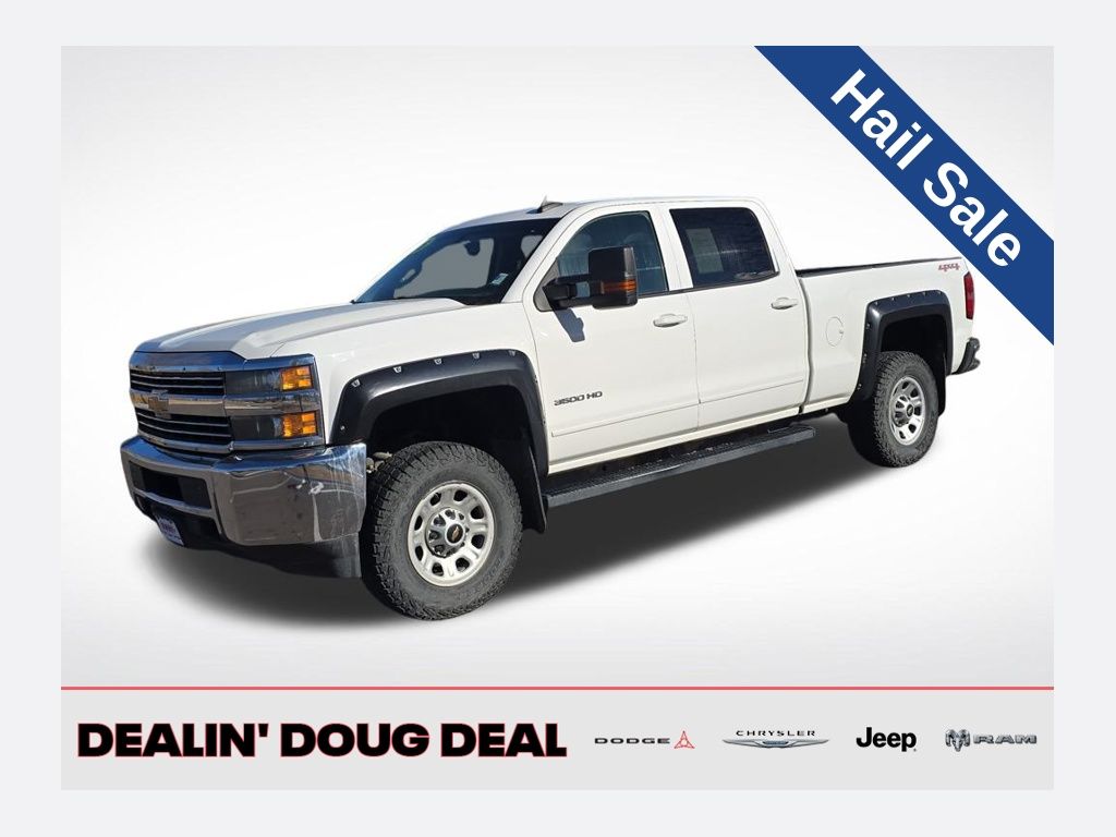 2015 Chevrolet Silverado 3500HD LT Crew Cab 4WD
