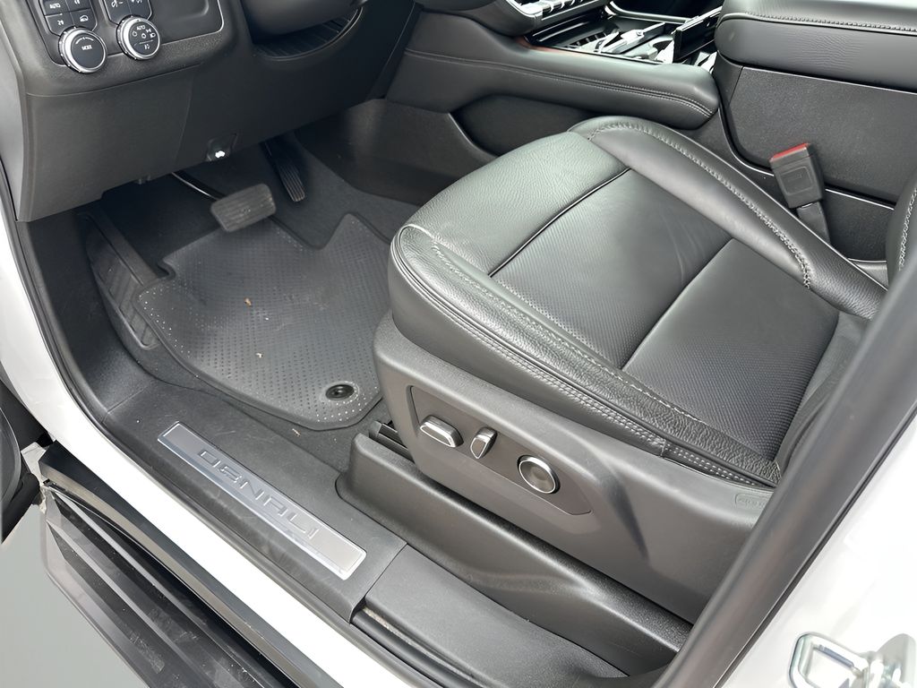 Used Car 2025 Gmc Yukon  Denali For Sale Under $80,000 In Austin, Texas