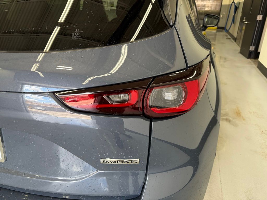 2024 Mazda CX-5 S Preferred 5
