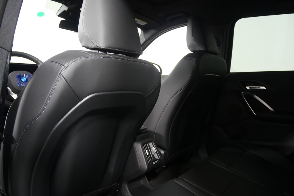 Thumbnail: 2025 BMW X1 - 16