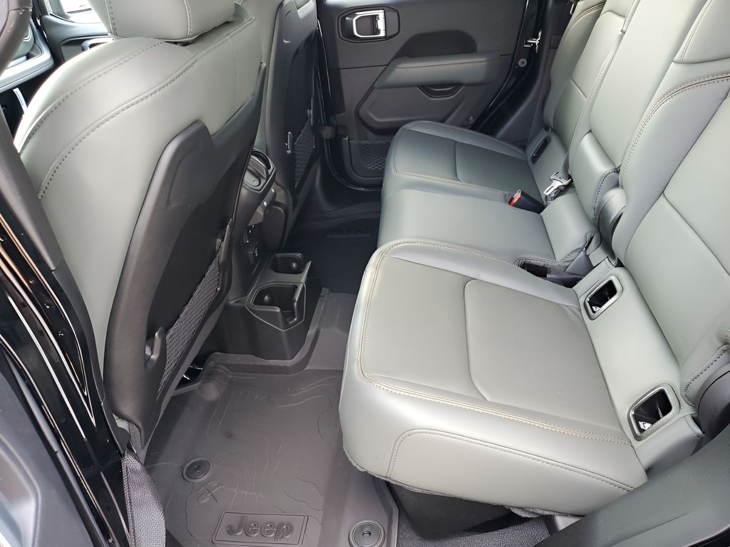 New Car 2025 Jeep Gladiator  Mojave For Sale Under $50,000 In Austin, Texas