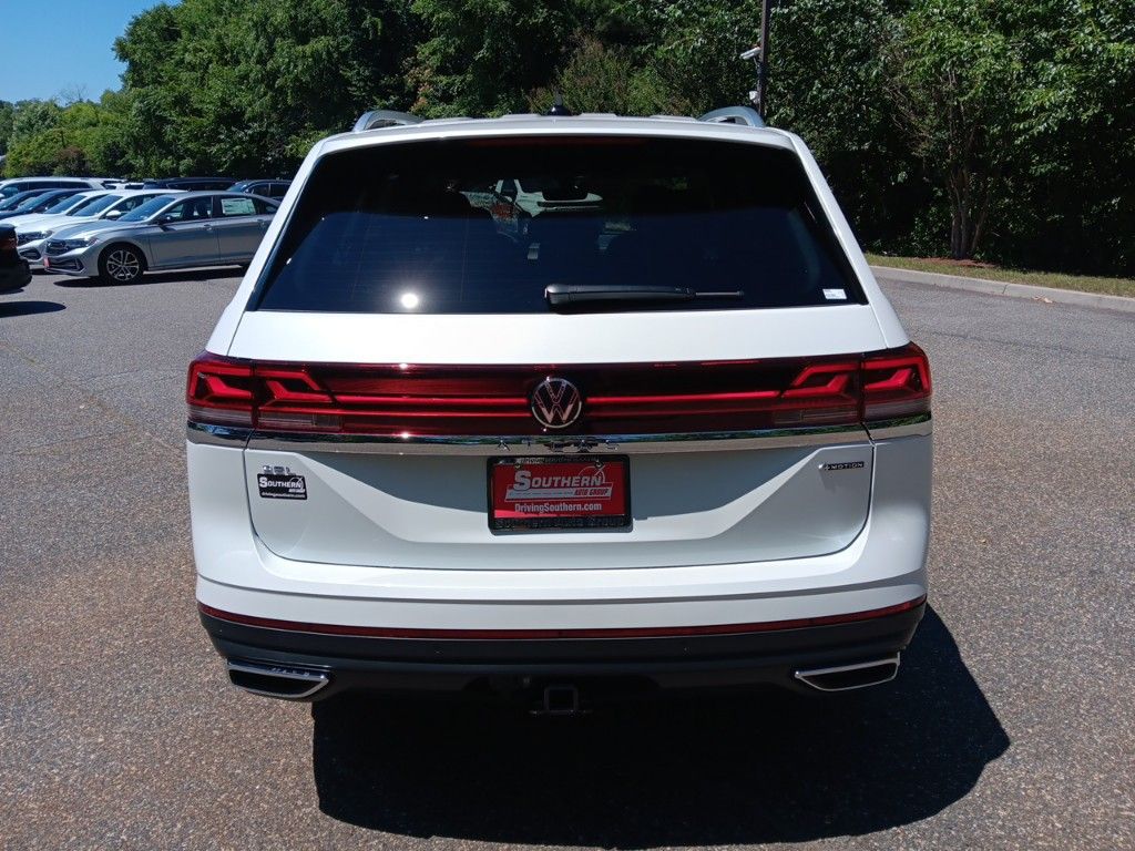 2024 Volkswagen Atlas 2.0T SEL 4