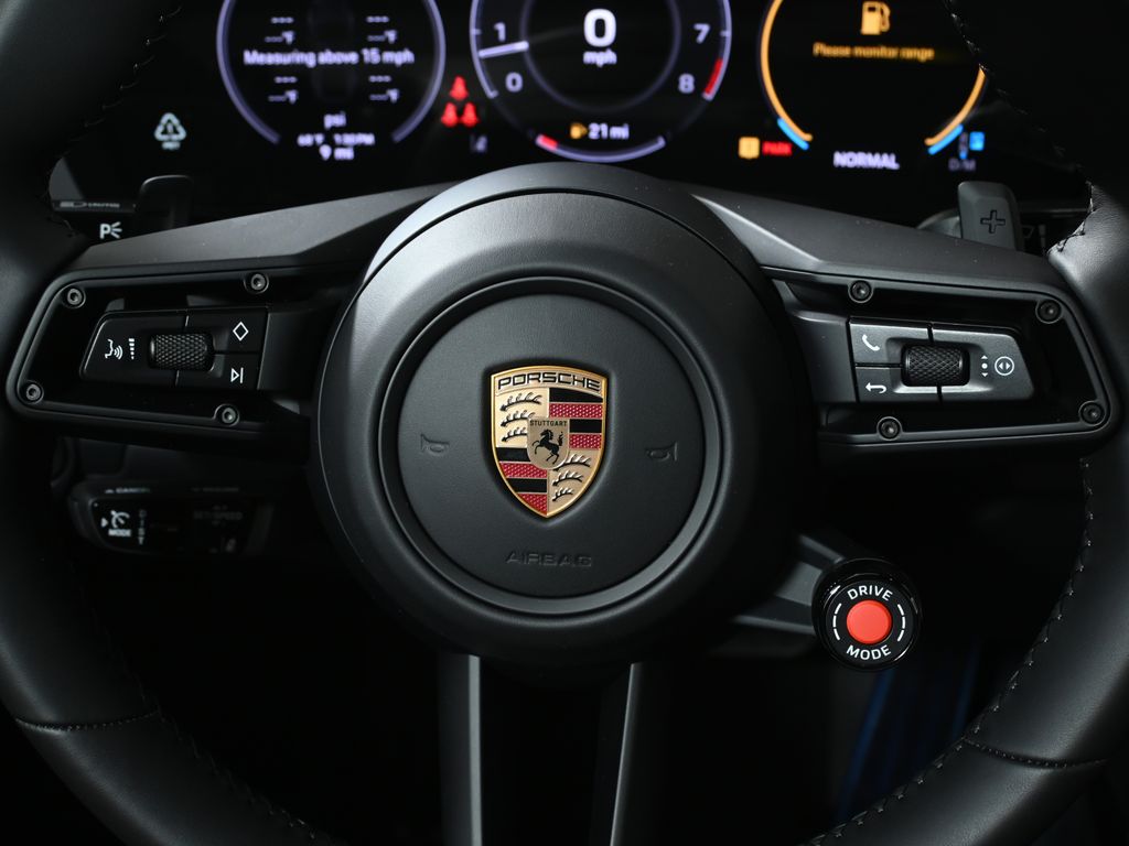 Thumbnail: 2026 Porsche 911 - 18