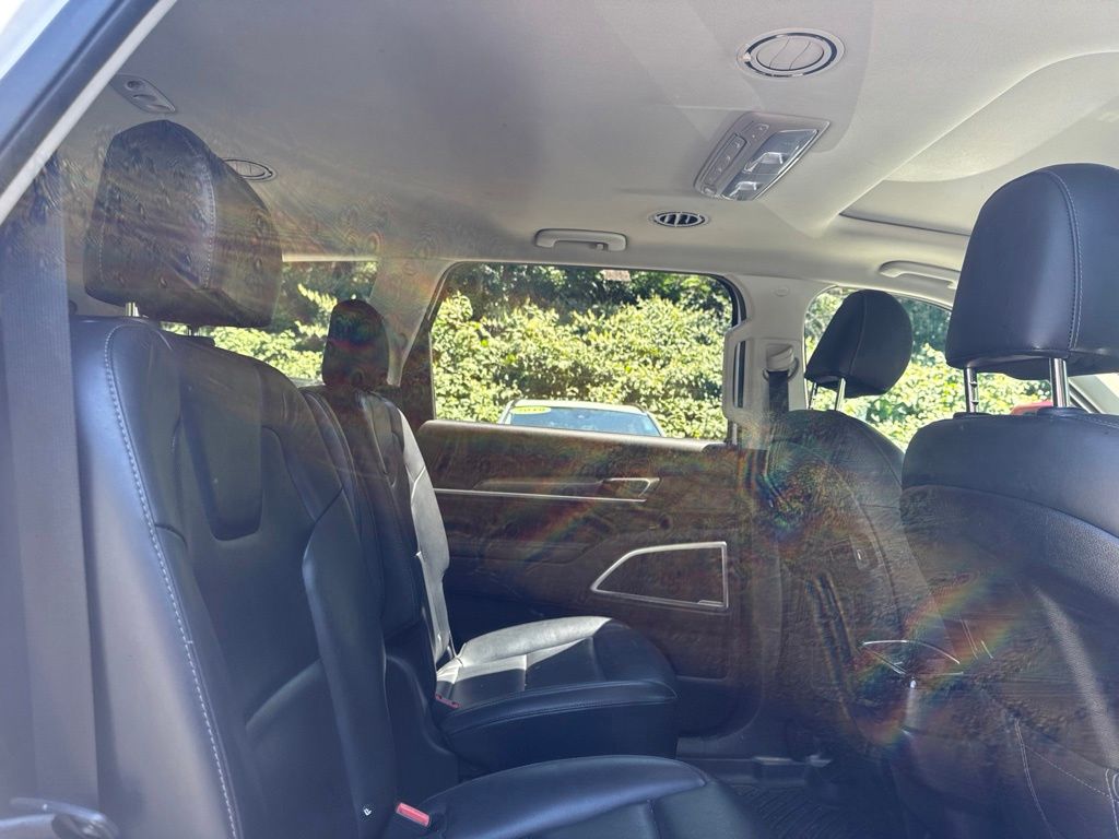 2021 Kia Telluride S White at Bob Ruth Ford