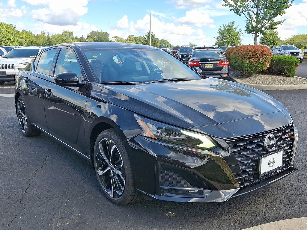 Thumbnail: 2025 Nissan Altima - 2