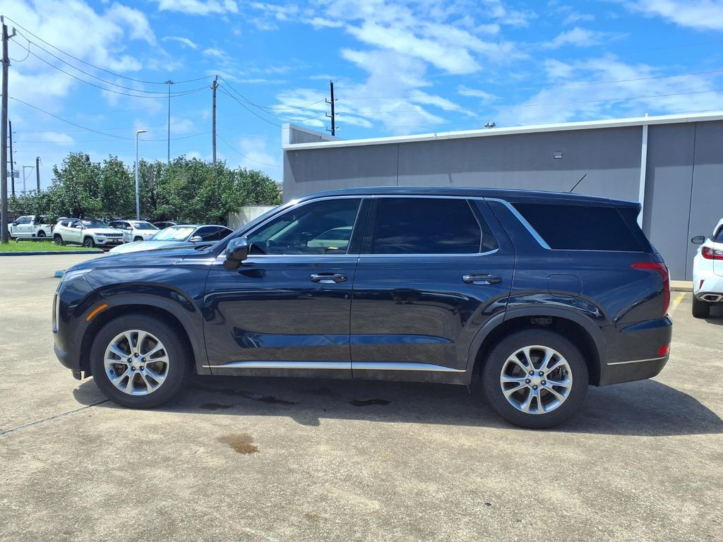 2020 Hyundai Palisade SE White at Genesis of Spring