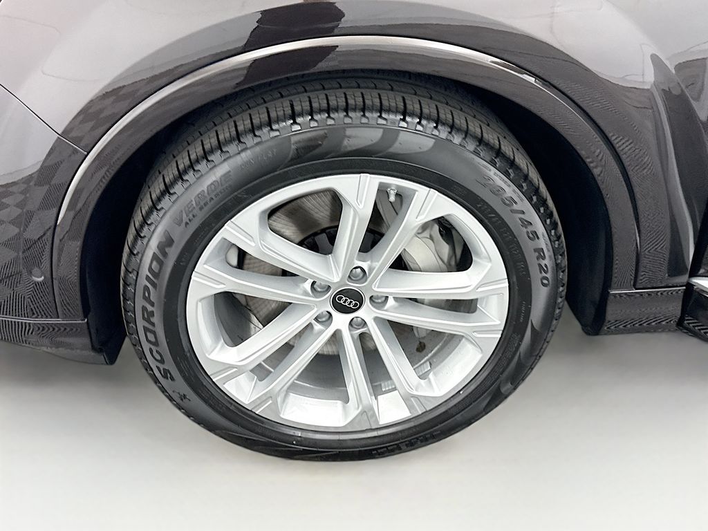 Thumbnail: 2026 Audi Q7 - 29