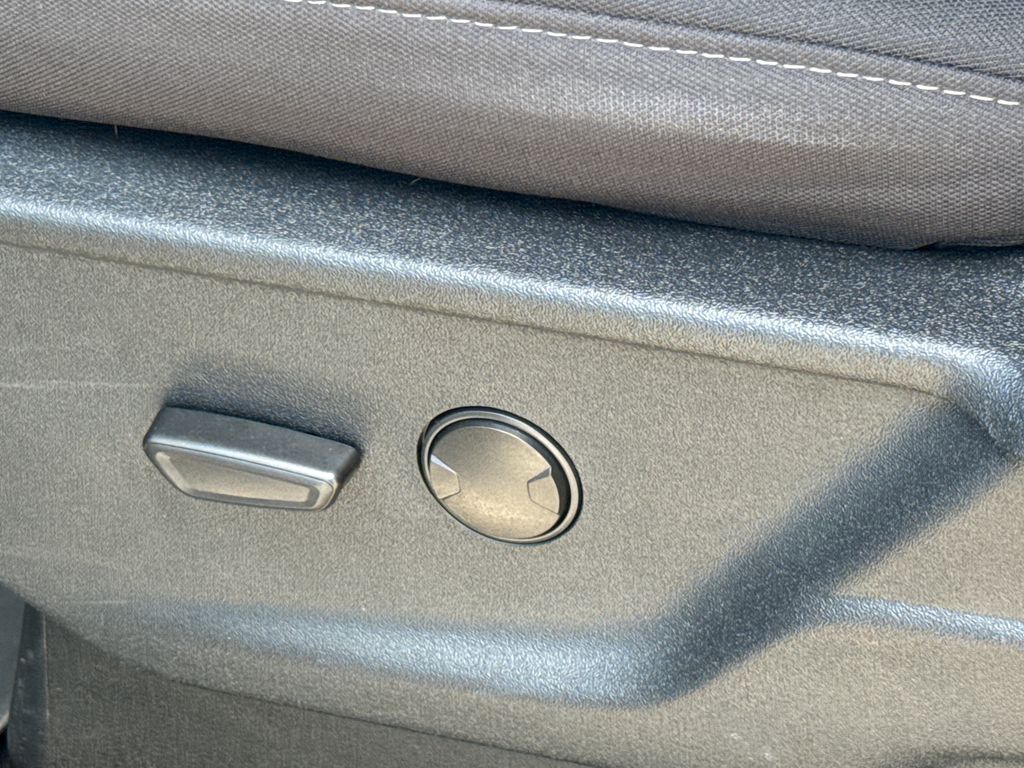 Certified Used 2025 Black Ford XLT image 25