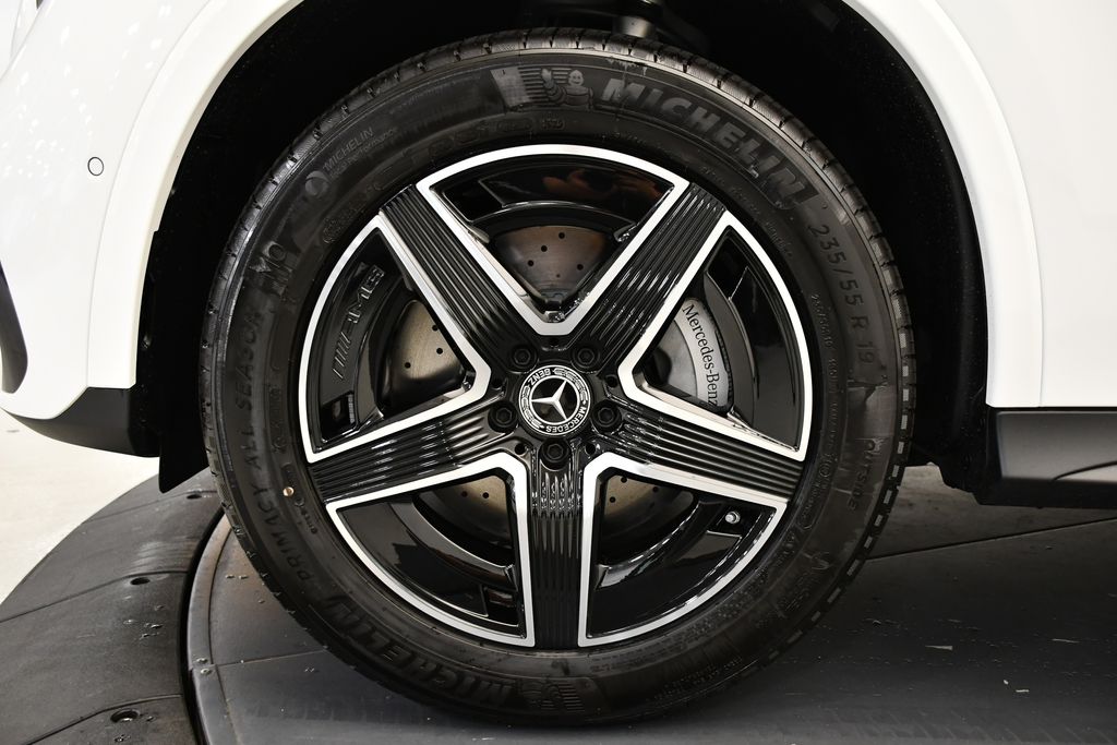 Thumbnail: 2026 Mercedes-Benz GLC - 12