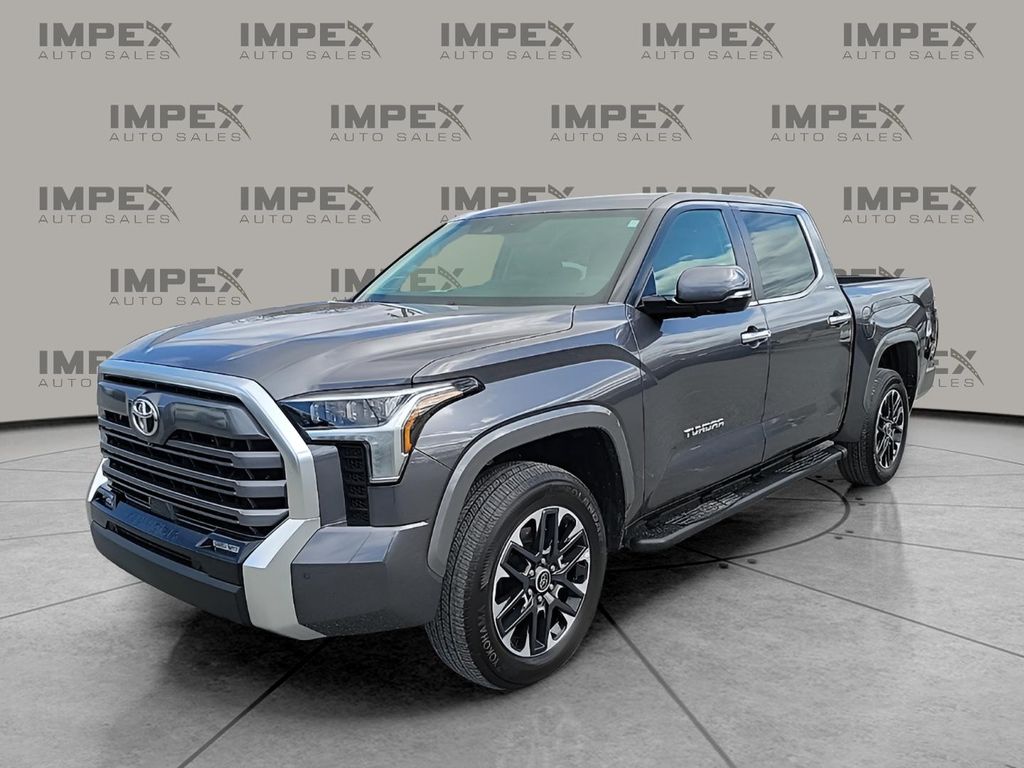 2024 Toyota Tundra Limited's photo