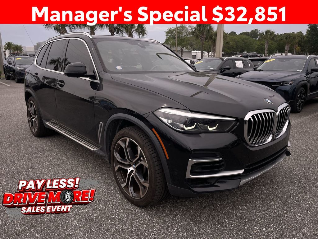 Black Sapphire Metallic 2022 BMW X5 SUV / Crossover Rear-Wheel Drive 8-Speed Automatic