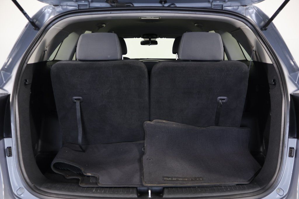 Thumbnail: 2020 Kia Sorento - 14