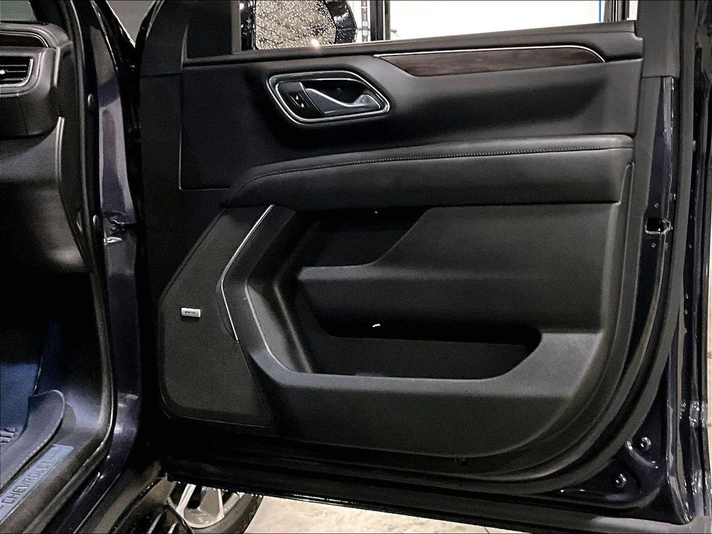 2023 Chevrolet Tahoe — photo 12