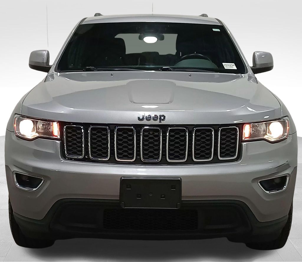 2019 Jeep Grand Cherokee Laredo E 4x4