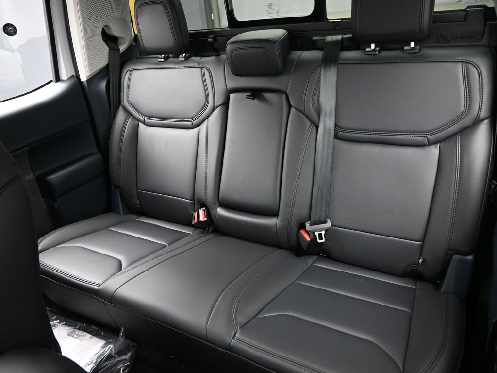 2025 Ford Maverick Lariat photo 23