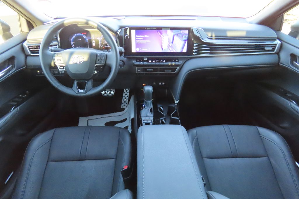 Thumbnail: 2025 Toyota Camry - 13