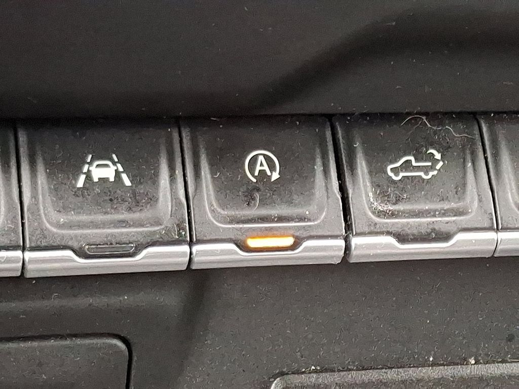 Thumbnail: 2022 Chevrolet Silverado 1500 - 25