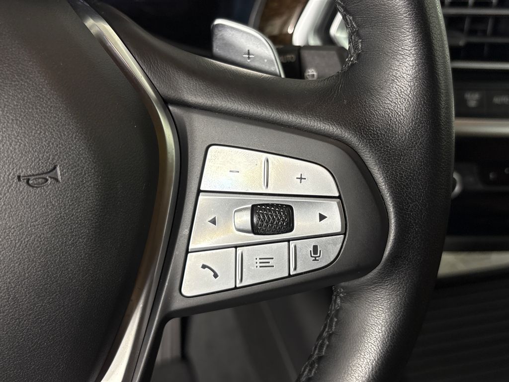 Certified Used 2022 Black BMW xDrive30i image 18