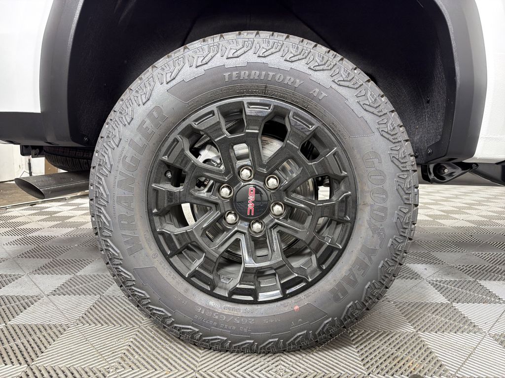 new 2026 GMC Canyon car, priced at $41,080