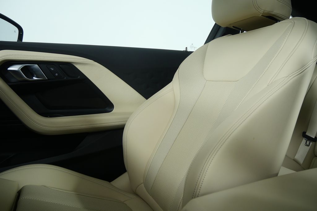 Thumbnail: 2024 BMW 2 Series - 24