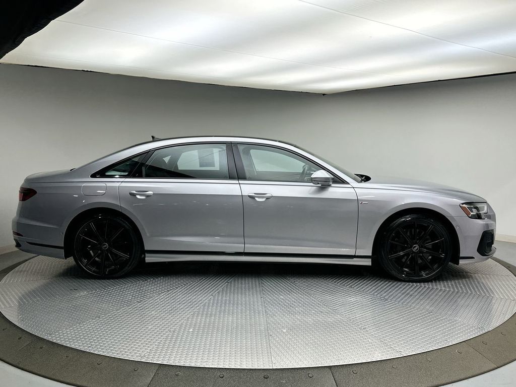 Thumbnail: 2022 Audi A8 - 4