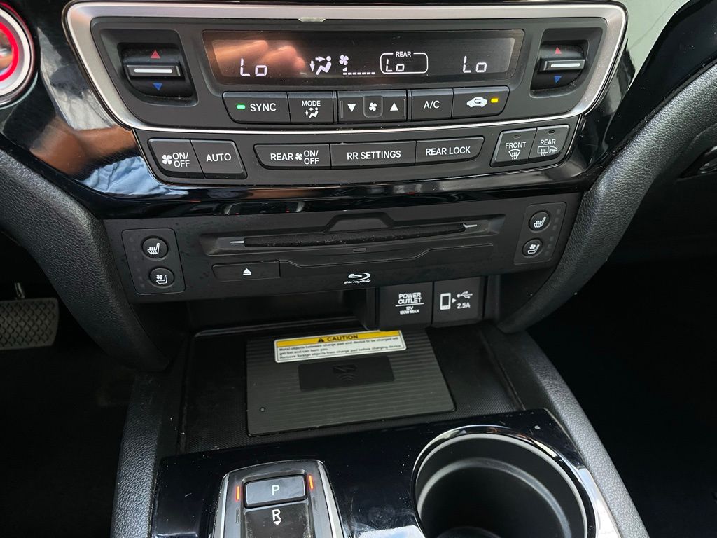 Thumbnail: 2022 Honda Pilot - 19