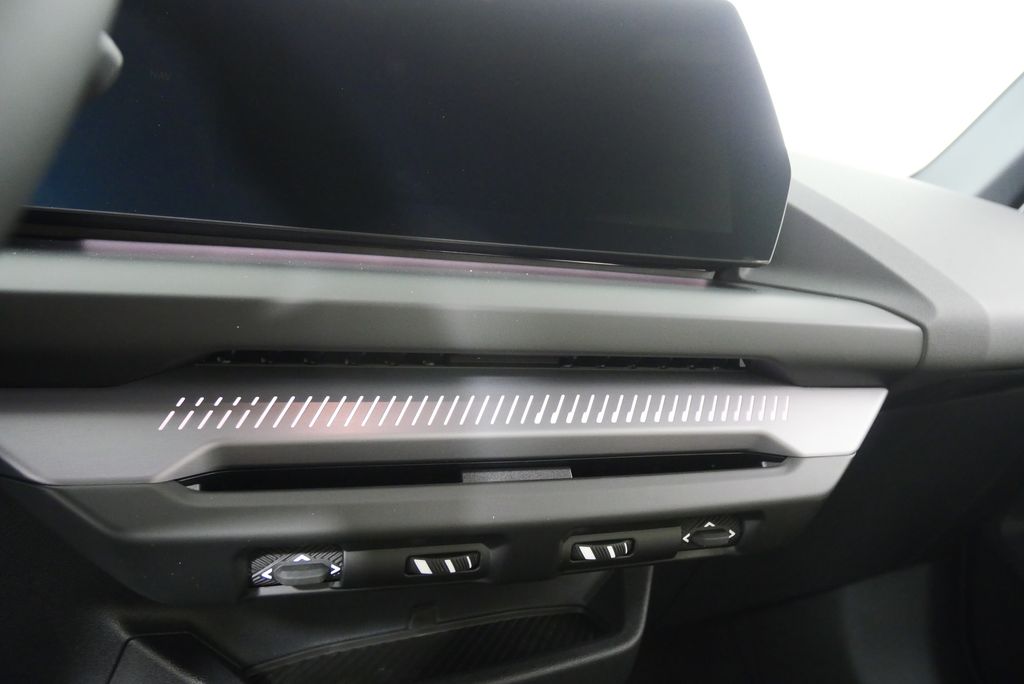 Thumbnail: 2026 BMW 2 Series - 21