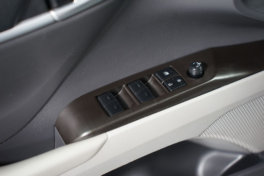 2023 Toyota Camry SE 29