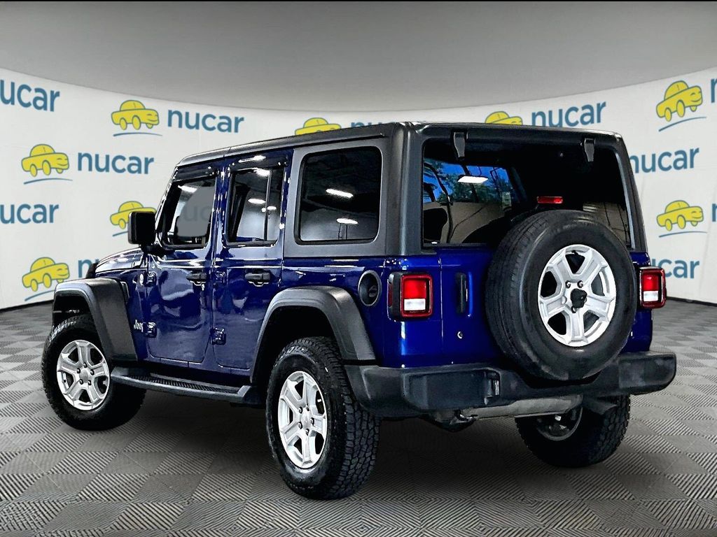 2019 Jeep Wrangler — photo 4