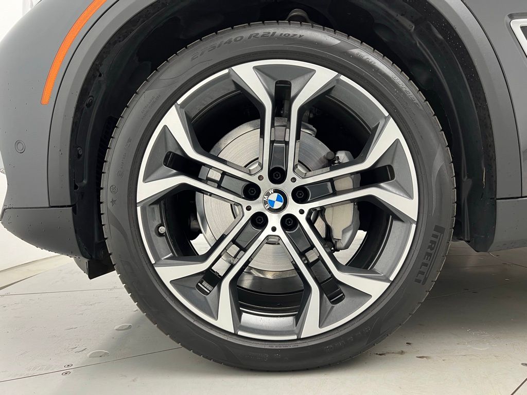 Thumbnail: 2023 BMW X5 - 23