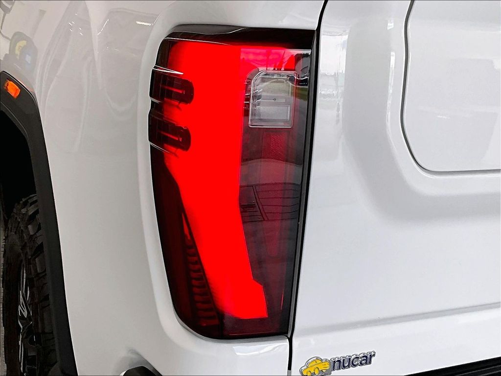 2025 GMC Sierra 2500HD — photo 33